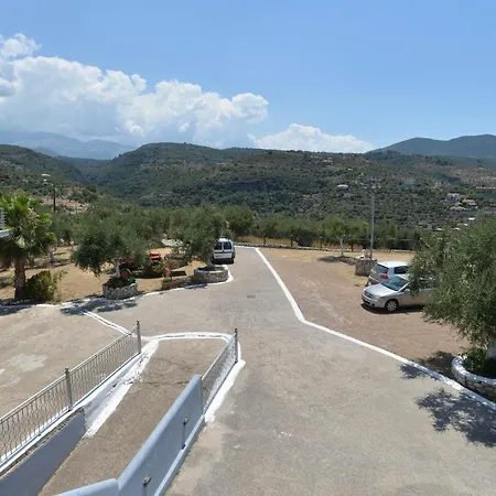 Santova Hill شقة Akrogiali