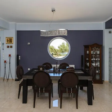 Apartment Santova Hill Akrogiali